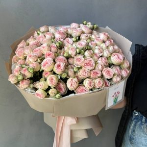 Букет MONO з рожевих троянд